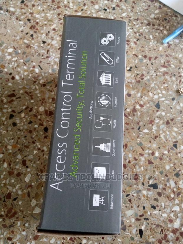 Zkteco F18 Fingerprint Access Controller · Photo 3