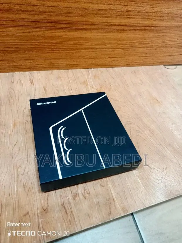 New Samsung Galaxy Z Fold7 256 GB Black · Photo 1