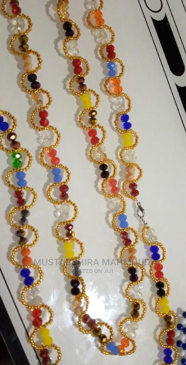 Waistbead. · Photo 1
