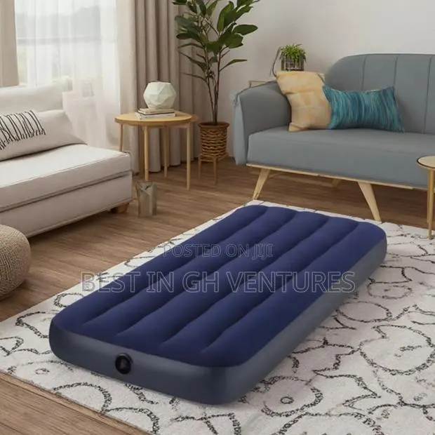 Travel Simple Airbed/Inflatable Bed · Photo 1