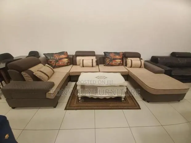 Set of Furniture · Photo 1