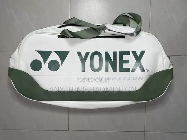 Badminton and Tennis Bag · Photo 1