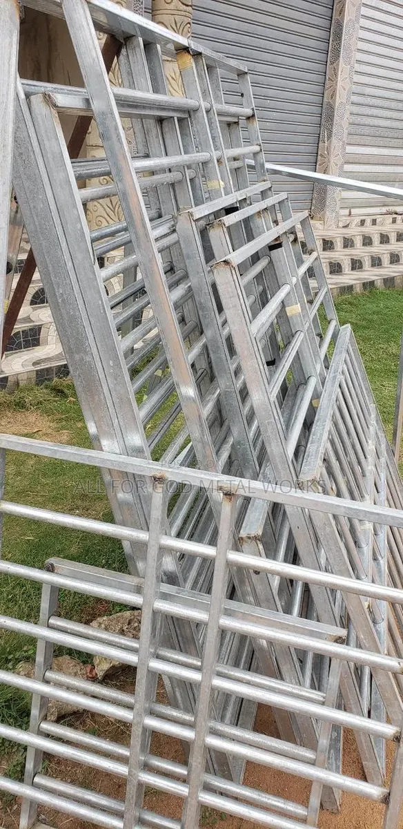Metal Window Protection · Photo 1