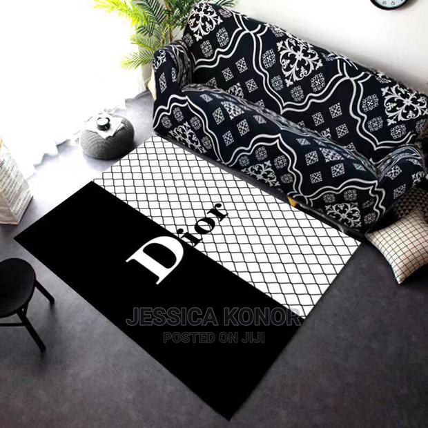 Change the Old Look of Your Sofa by Using Sofa Covers. · Photo 1