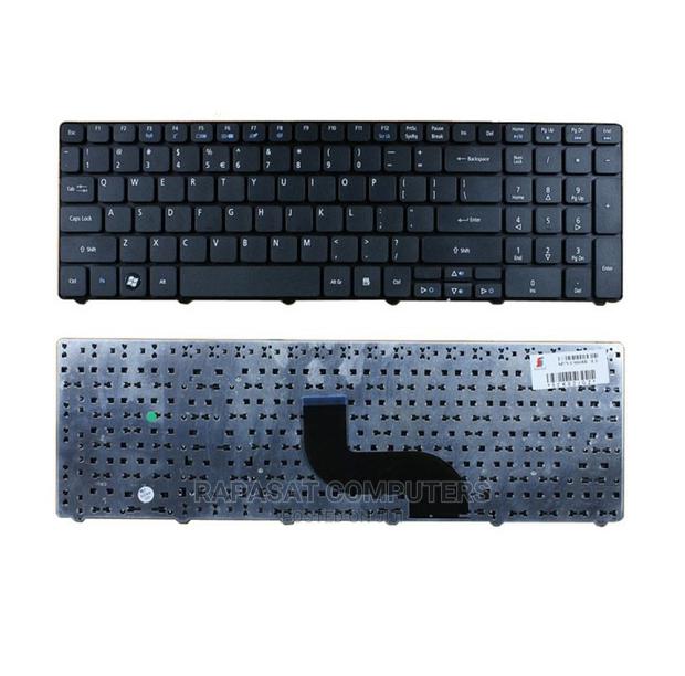 Acer 5810 Keyboard · Photo 1