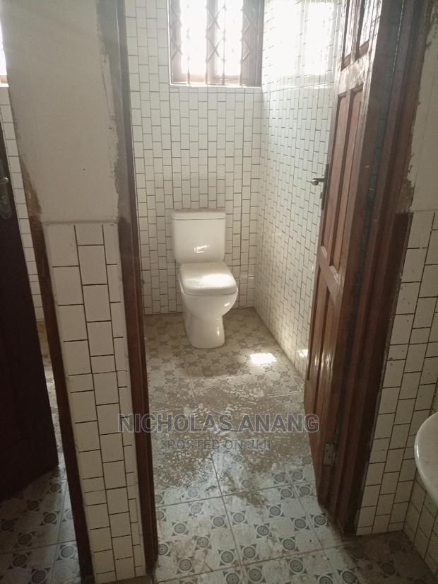 3bdrm House in Teshie for rent · Photo 4