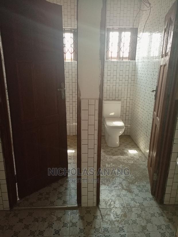 3bdrm House in Teshie for rent · Photo 5