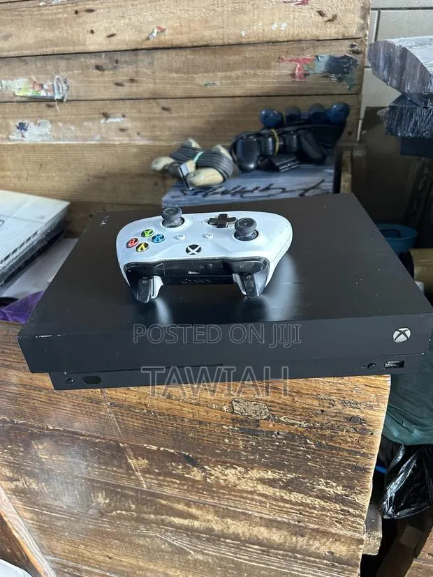 Xbox One X With Games · Photo 1