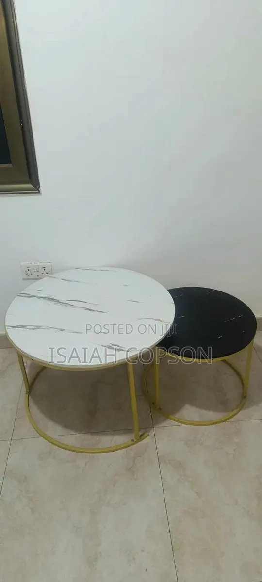 Center Table · Photo 1