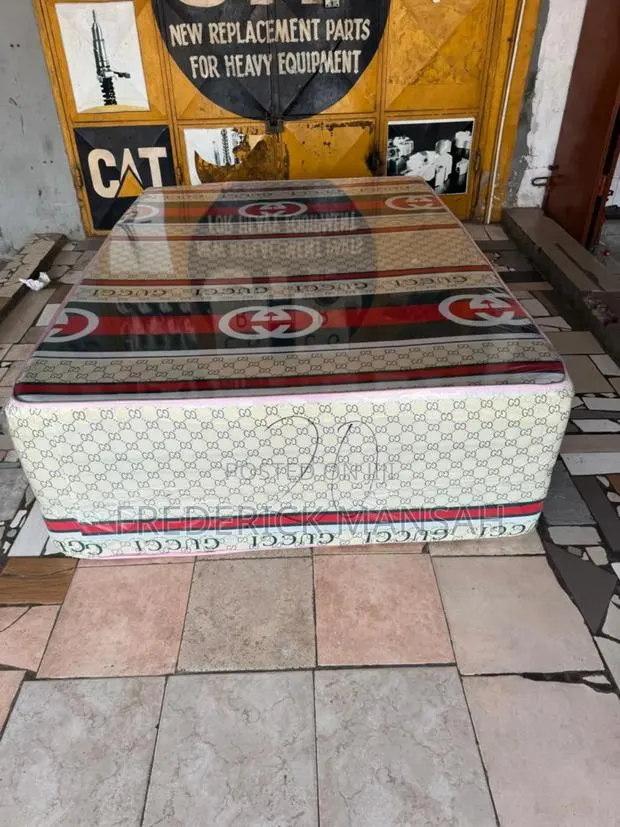 20inches High Density Double Mattress for Sale · Photo 1