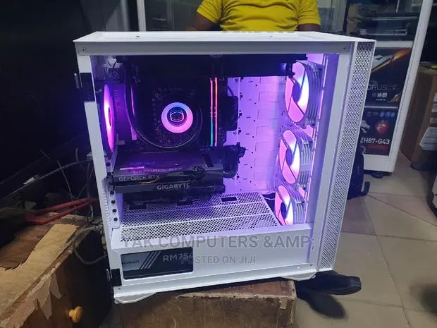 New Desktop Computer 32GB Intel Core I9 SSD 500GB · Photo 1