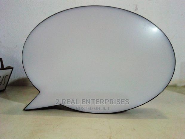 Speech Bubble · Photo 5