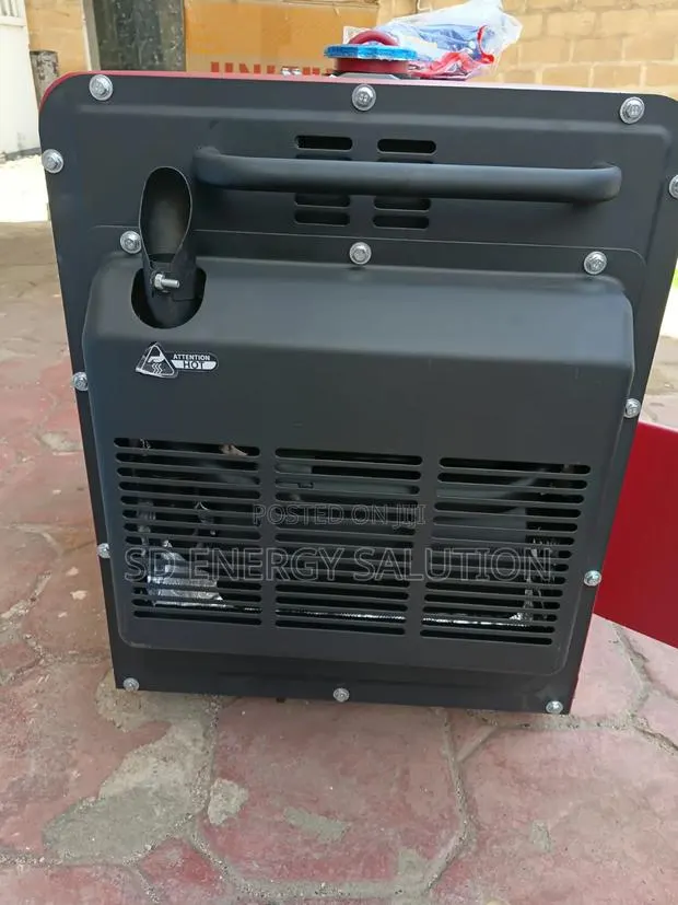 Honda Diesel Gerenator - No Noise, Full Light · Photo 1
