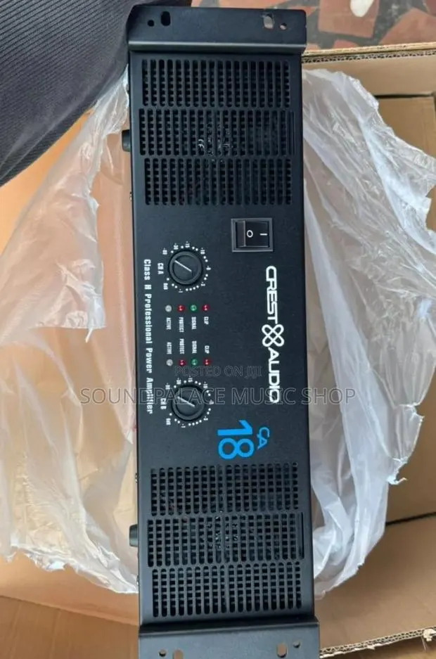 Crest Audio Ca 18 Professional Power Amplifier · Photo 1