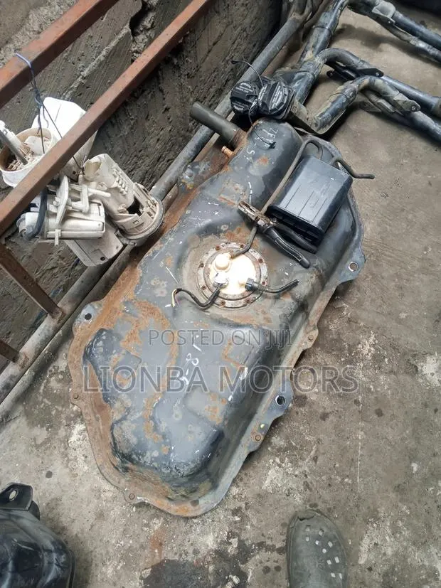Hyundai Getz Fuel Tank · Photo 1