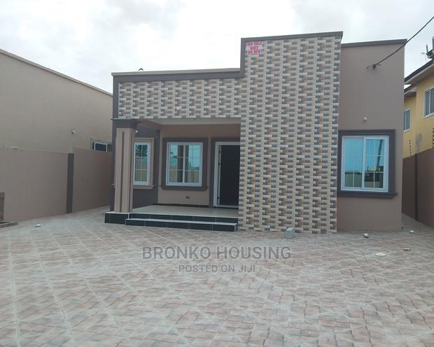 3bdrm House in Bronko Housing, Spintex for sale · Photo 2