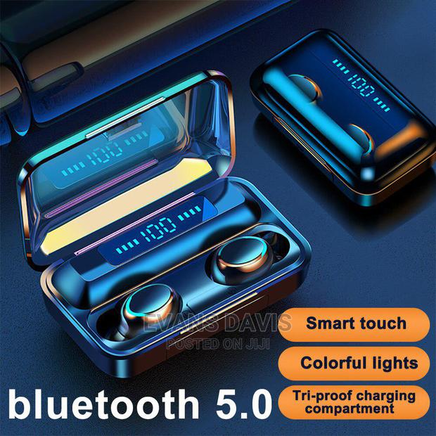 Intelligent Wireless/Bluetooth Earpiece WTH Power Bank Case · Photo 2
