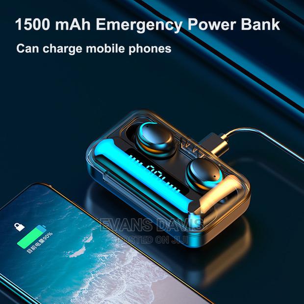 Intelligent Wireless/Bluetooth Earpiece WTH Power Bank Case · Photo 3