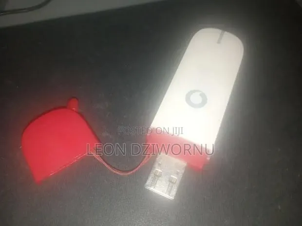 Vodafone Mobile Broadband USB Modem · Photo 1