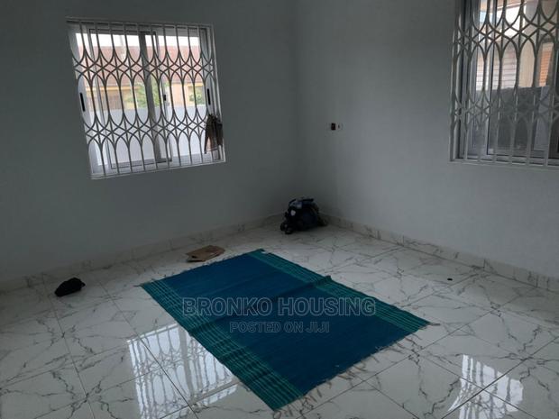 3bdrm House in Bronko Housing, Spintex for rent · Photo 4