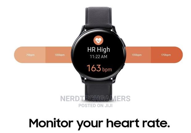 SAMSUNG Galaxy Watch Active 2 · Photo 3