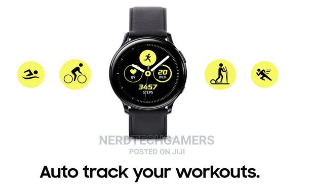 SAMSUNG Galaxy Watch Active 2 · Photo 5