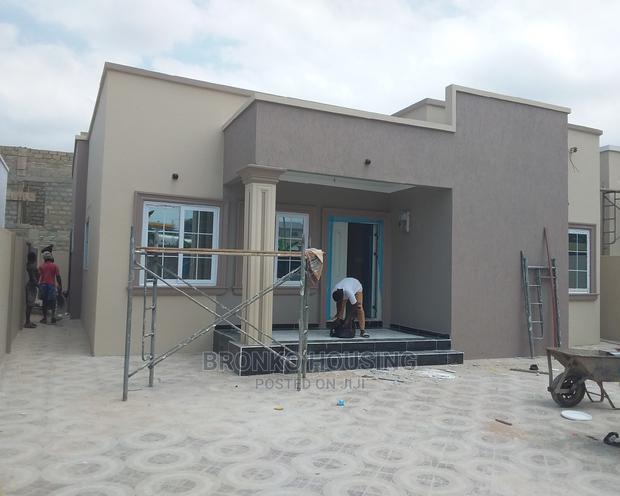 3bdrm House in Bronko Housing, Spintex for sale
