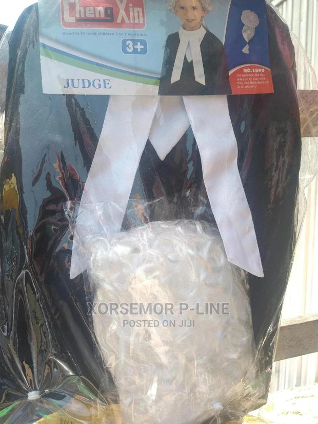 Legal Court Judge Uniform · Photo 1