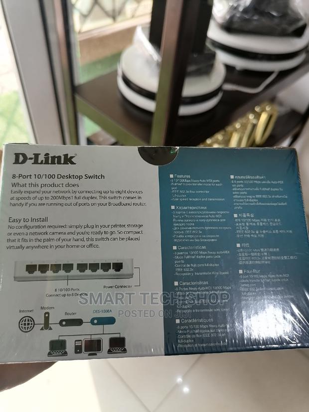 8 Port D Link Desktop Switch · Photo 4