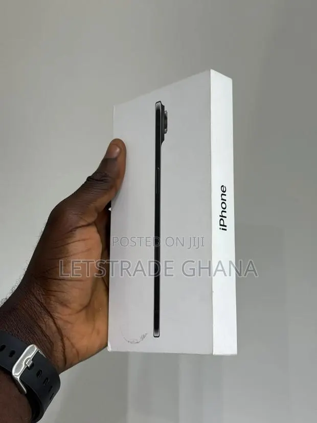 New Apple iPhone Air 512 GB Black · Photo 1