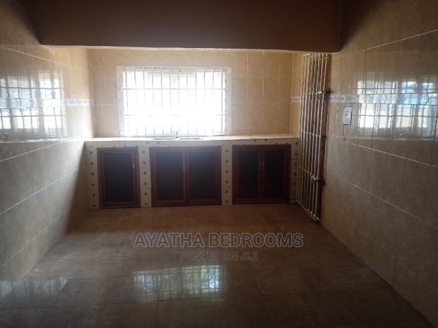 4bdrm House in Ayathar Bedroom, Teshie for Rent · Photo 8