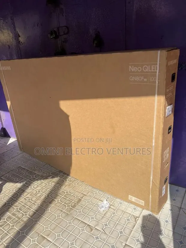All New Samsung Neo Qled 100” Smart Uhd TV · Photo 1