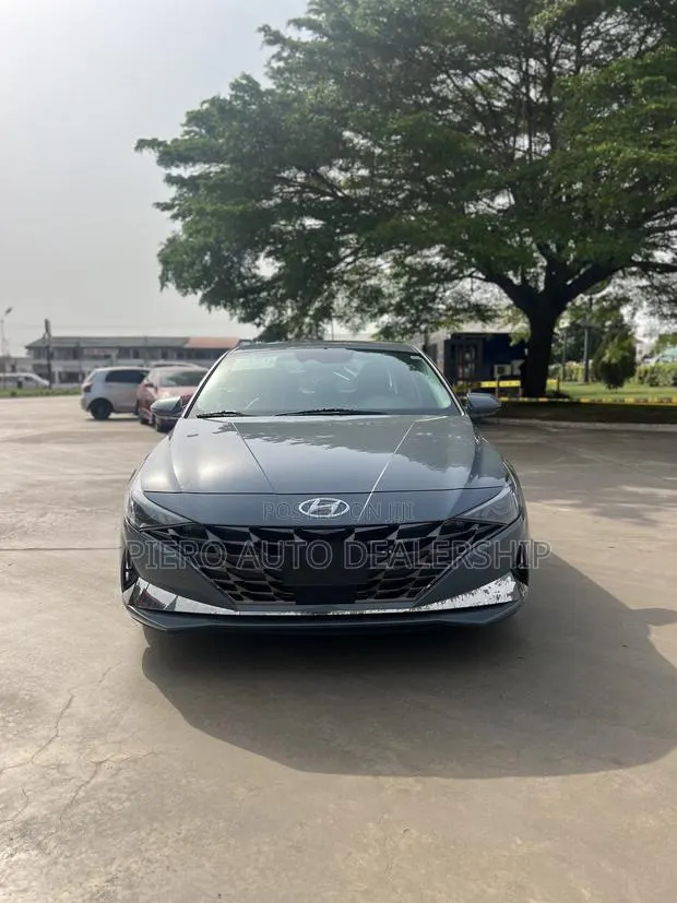 Hyundai Elantra 2021 Gray · Photo 1