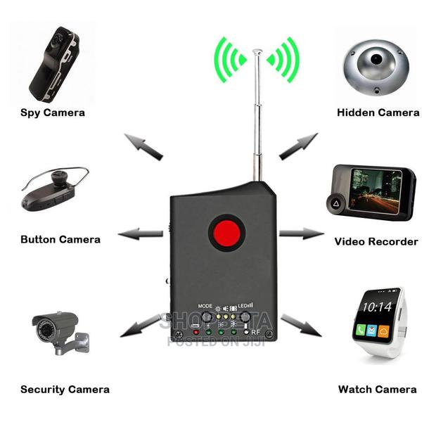 Bug Detectors · Photo 3