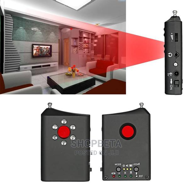 Bug Detectors · Photo 6