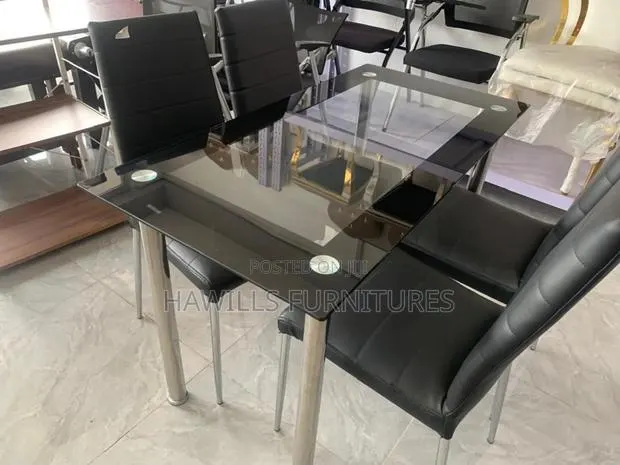 Dining Table With 4 Chairs · Photo 1