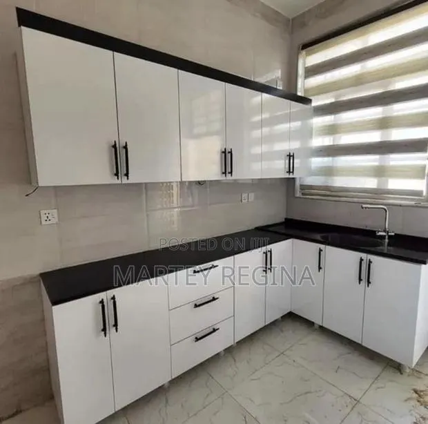 Mordant Kitchen Cabinets · Photo 1