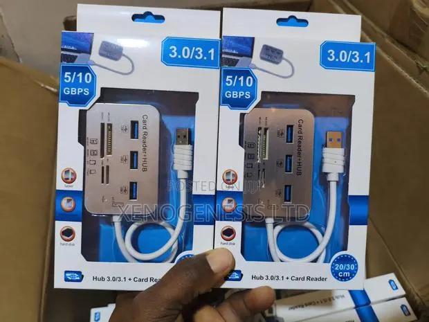 Usb Card Reader + Hub · Photo 1