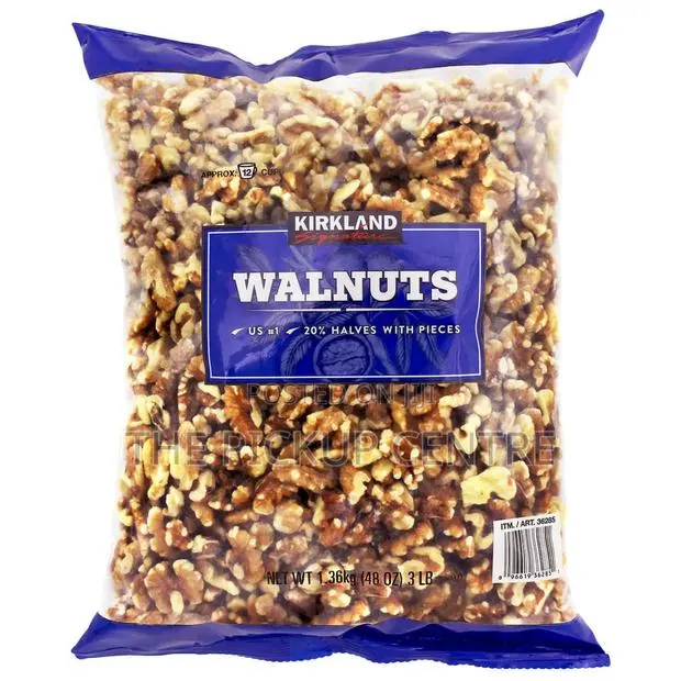 Kirkland Walnut 1.36kg · Photo 1