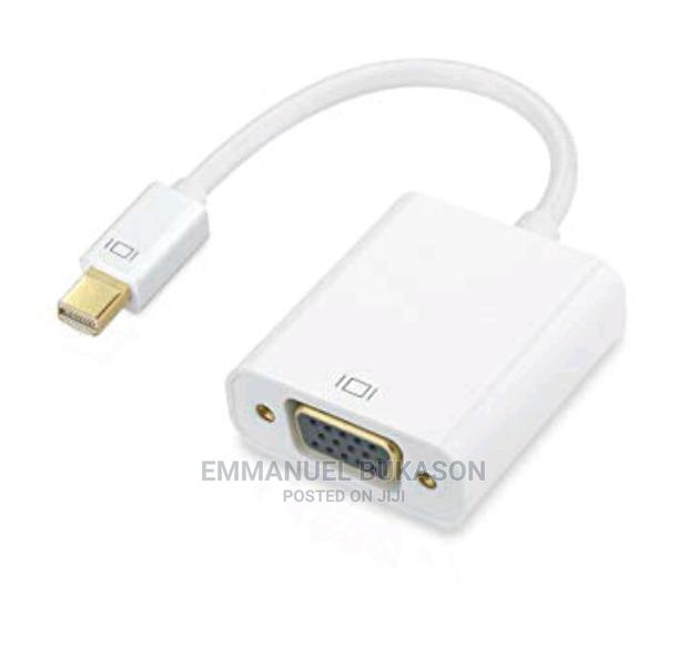 Mini Display Port to VGA Converter · Photo 1