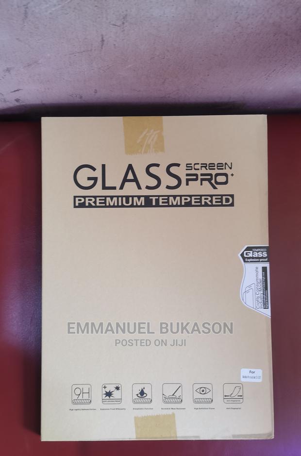 15inch Touch Bar Screen Protector · Photo 2