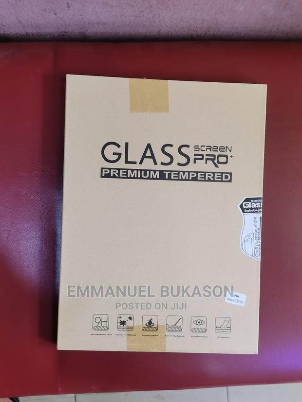 Air 2020 Screen Protector · Photo 2