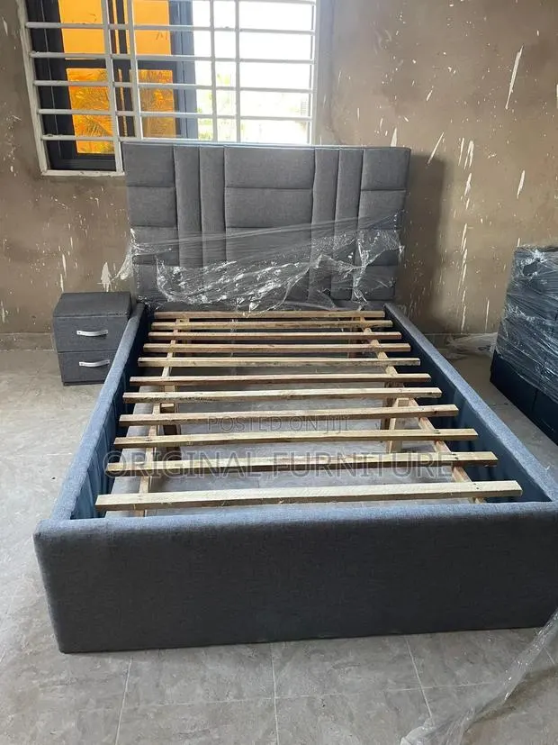 Double Bed and Side Drawa · Photo 1