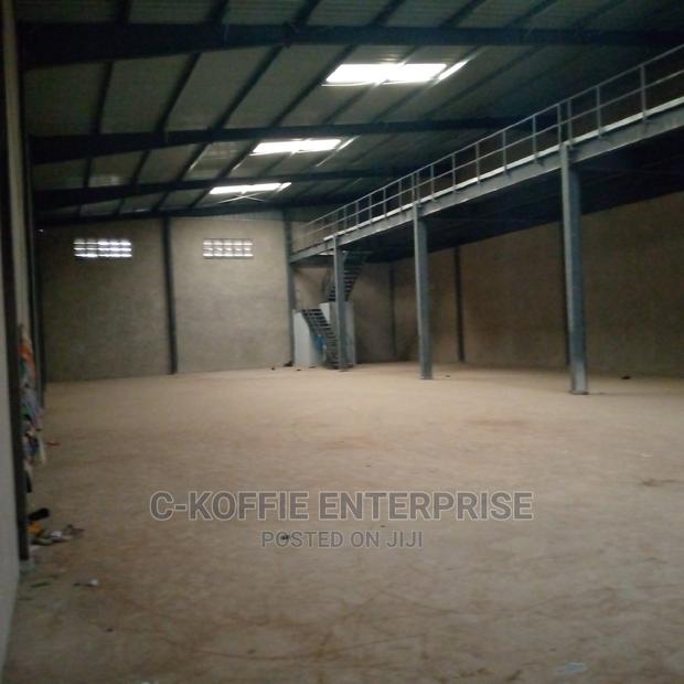 350 SQM Warehouse at Achimota 4 Rent · Photo 1
