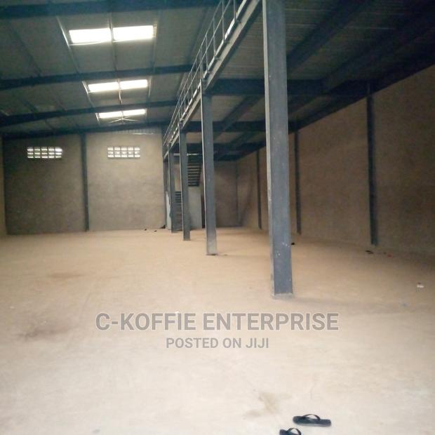 350 SQM Warehouse at Achimota 4 Rent · Photo 4