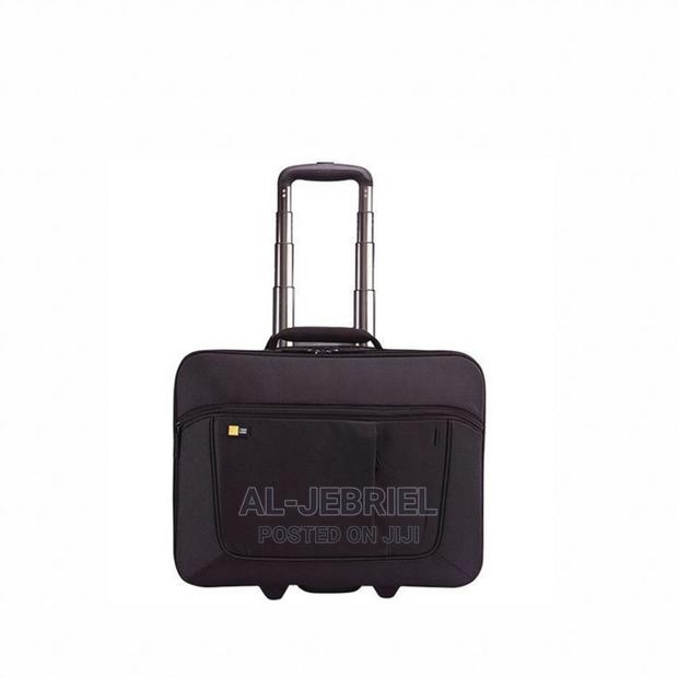Case Logic ANR 317 Roller Bag for Traveling · Photo 1