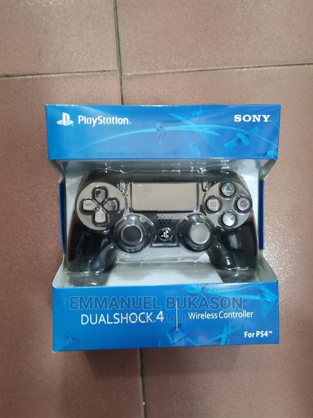 Ps4 Game Controller · Photo 1