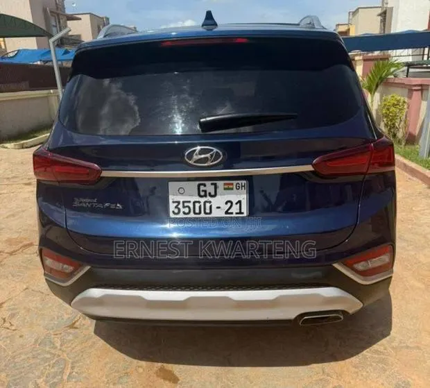 Hyundai Santa Fe 2020 Black · Photo 1