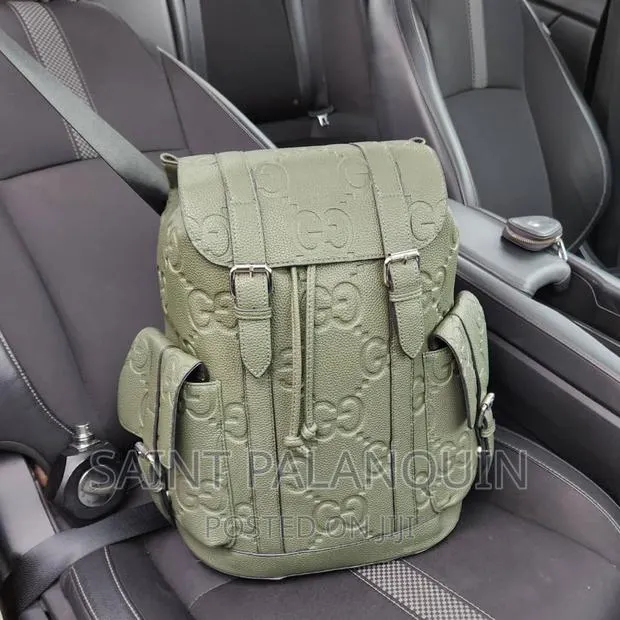 Quality Backpacks · Photo 1