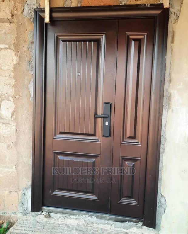 One and Half Steel Security Door+All Acessories in Box · Photo 1
